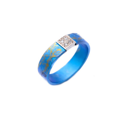 Narrow Textured Titanium Ring with Silver Bar and 4 Zirconia