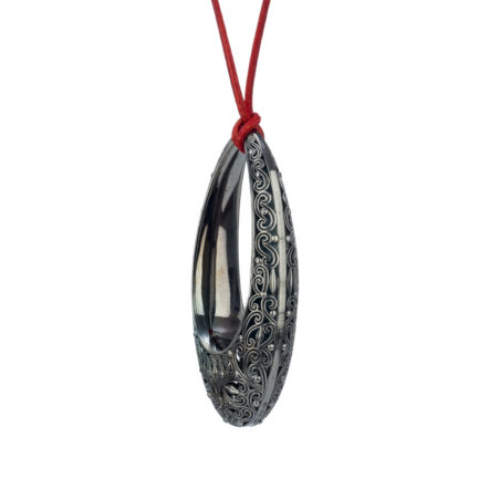 New Era Filigree Necklace in Black plated silver 925