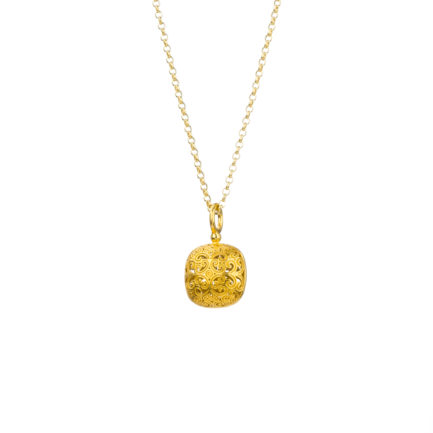 Cushion Pendant in Gold plated silver 925