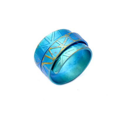 Anodized Titanium Triple Entangled Textured Round Ring